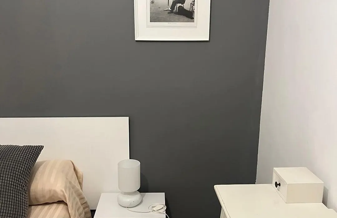Hostal La Lluna-1