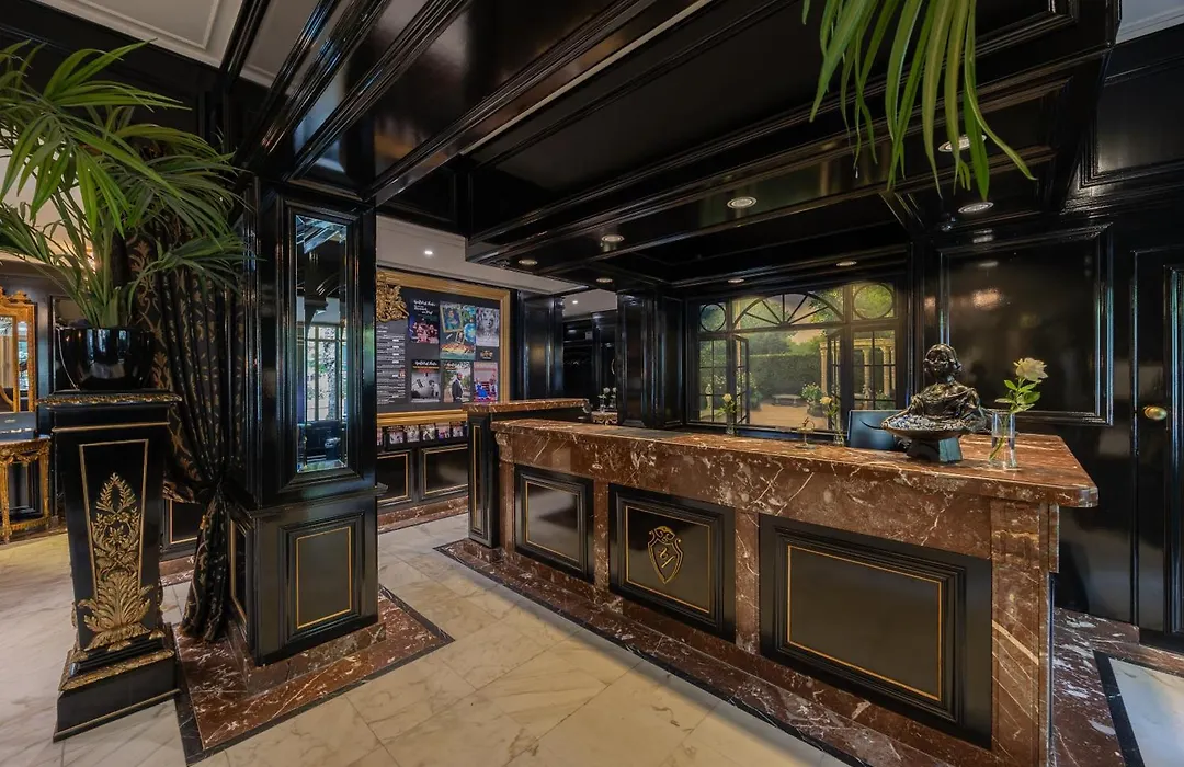 Apollofirst Boutique Hotel-1