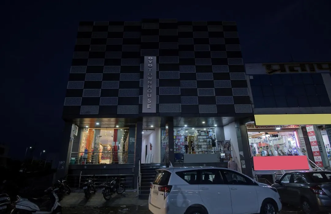 Hotel O Arya Inn-1
