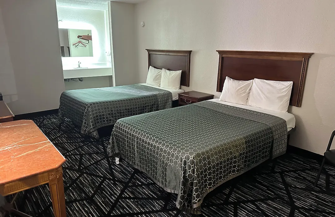 Heritage Inn-1