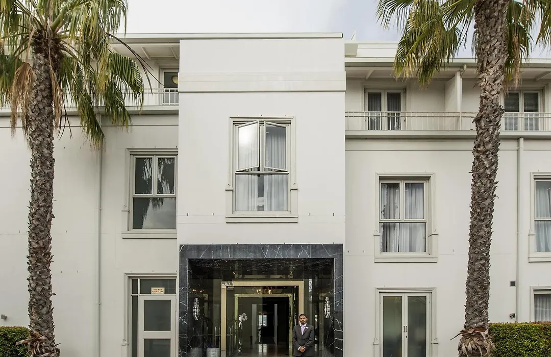 Queen Victoria Hotel By Newmark-1