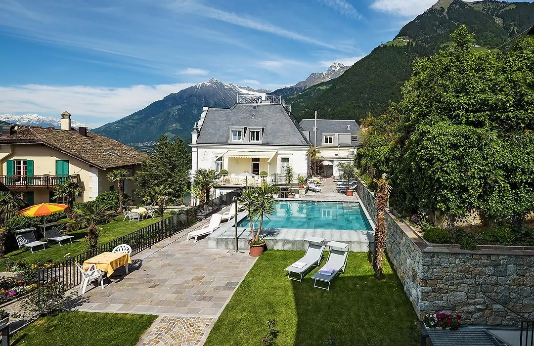 Villa Maria-1