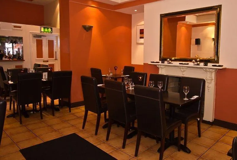 Lynams Hotel-1