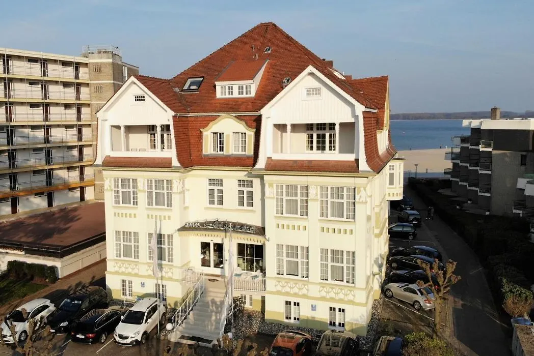 Hotel Atlantic Travemuende-1