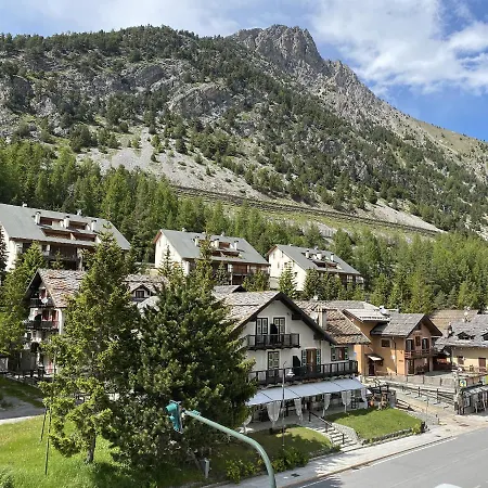 Chalet della Luna QUESTO NON E' UN ALBERGO E' QUELLO CHE CERCAVI-2