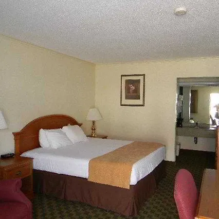 Red Coach Inn-2
