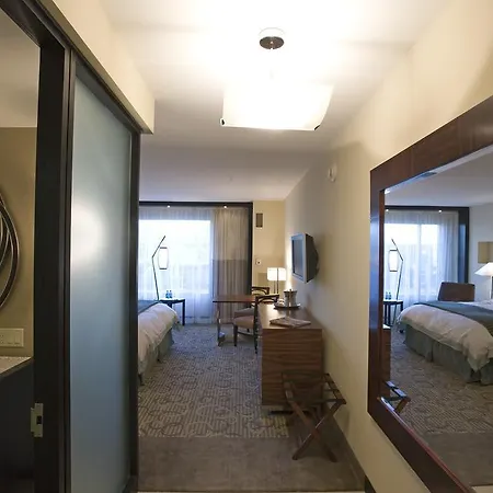 Le Merigot At Tropicana-2