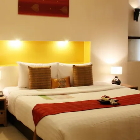 Maninarakorn Hotel-3
