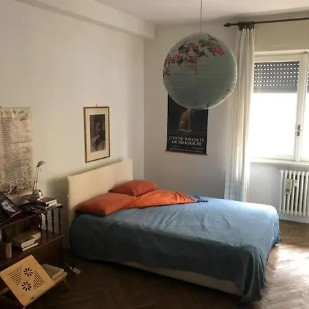 camera in via Tolstoi-3