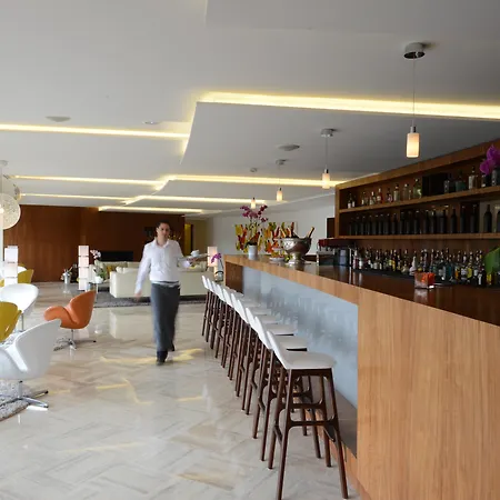 Hotel Restaurant La Vague de Saint Paul&Spa-3