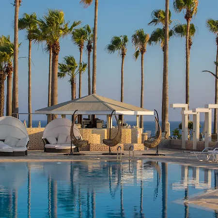 Leonardo Plaza Cypria Maris Beach Hotel & Spa (Adults Only)-3