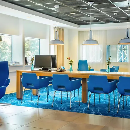 Holiday Inn Express Rotterdam - Central Station By Ihg-3