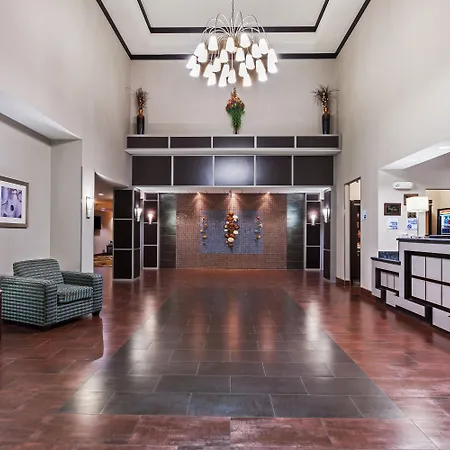 Holiday Inn Express & Suites Cleveland By Ihg-2