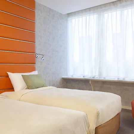 Cosmo Hotel Hong Kong By Dorsett Hotels-2