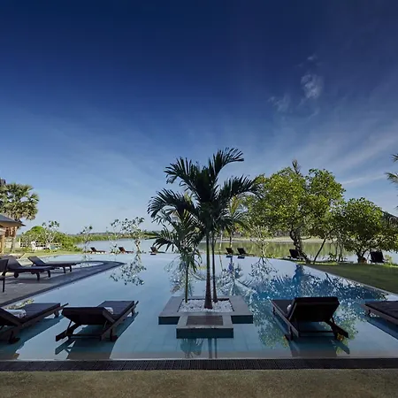 Amaranthe Bay Resort & Spa-3