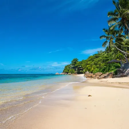 Coco De Mer Hotel And Black Parrot Suites-3