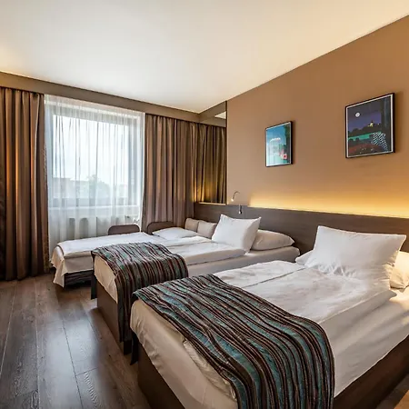 Expo Hotel-2