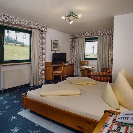 Hotel AlpenSchlössl-3