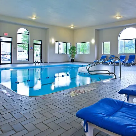 Holiday Inn Express Hotel Pittsburgh-North/Harmarville By Ihg-2