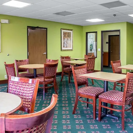 Quality Inn & Suites Sioux City Southeast-3