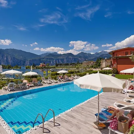 Beach Hotel Rosa-2