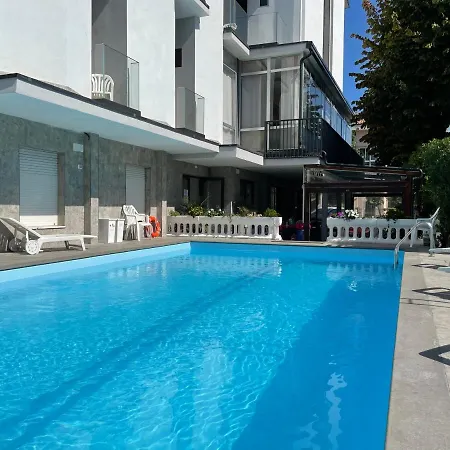 Hotel Apis-2