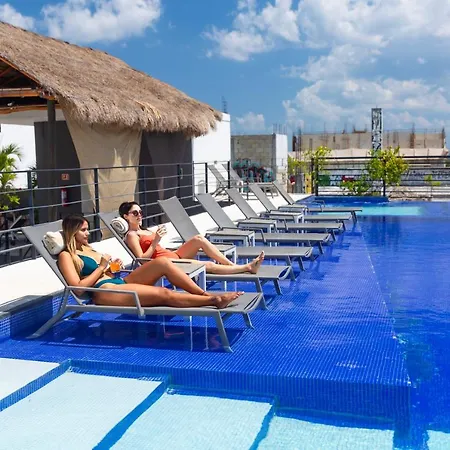 Hotel 52 Playa Del Carmen-2