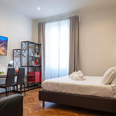 Varese Suites-2