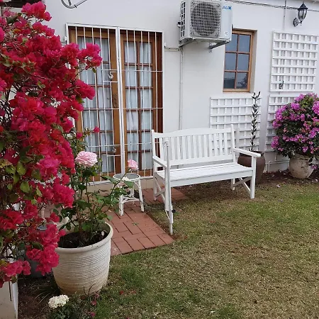 Innes Road Durban Accommodation Private Double Room With Private Bathroom-2