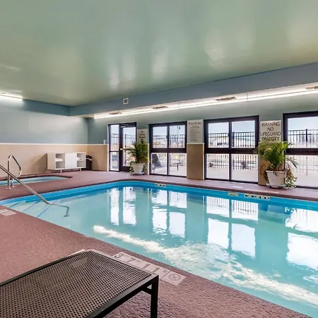 Holiday Inn Express Metropolis By Ihg-3
