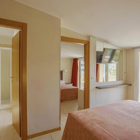 Hotel Ombretta Mare-3