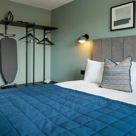 Aparthotel Birmingham-3