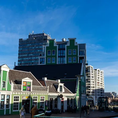 Easyhotel Amsterdam Zaandam-2