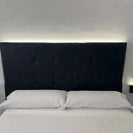 H Pelayo Noja Auto Check-In Rooms-3