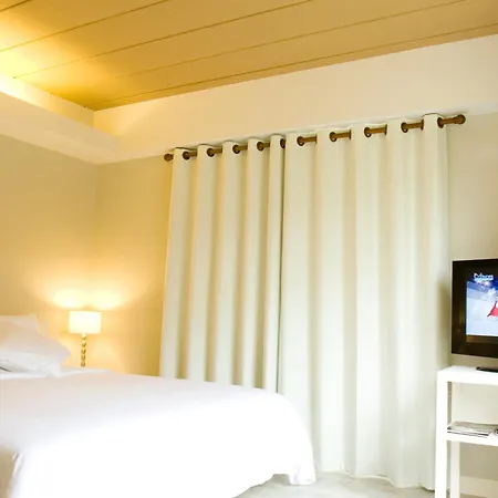 Veranda Lodge-2