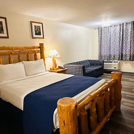 Northwoods Motel-2
