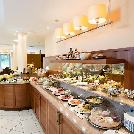 Ramada By Wyndham Duesseldorf Ratingen-2
