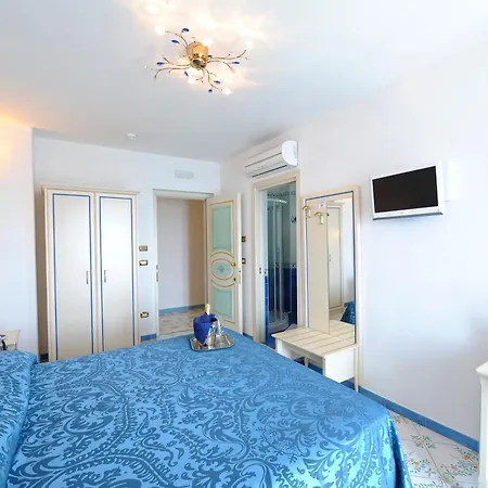 Hotel Villa Maria Pia-3