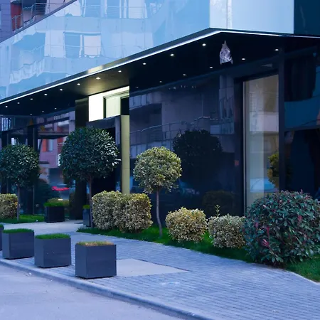 Hotel Fashion - Free Parking-2