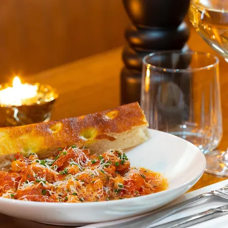 Mcgettigan'S Townhouse - Olives & Figs Bistro-3