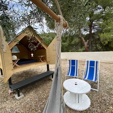 Vignanotica Beach Apartments-3