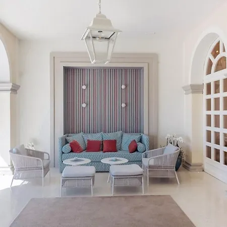 Casa Bianca Al Mare-3