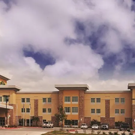 La Quinta By Wyndham Beeville-2