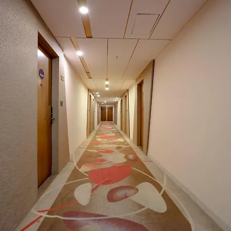Zip By Spree Hotels Surat-2