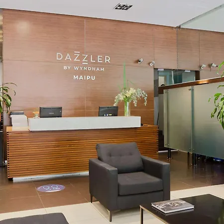 Dazzler By Wyndham Buenos Aires Maipu-3