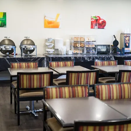 Quality Inn & Suites Camarillo-Oxnard-3