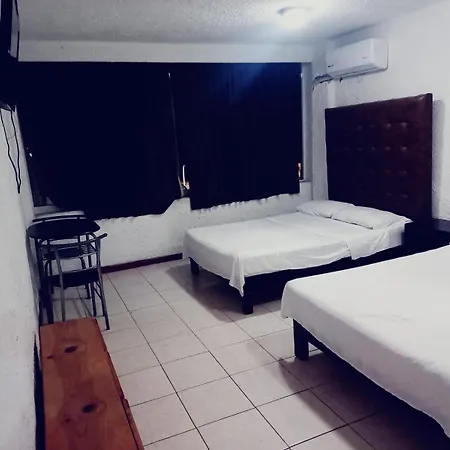 Hotel Acuario-2