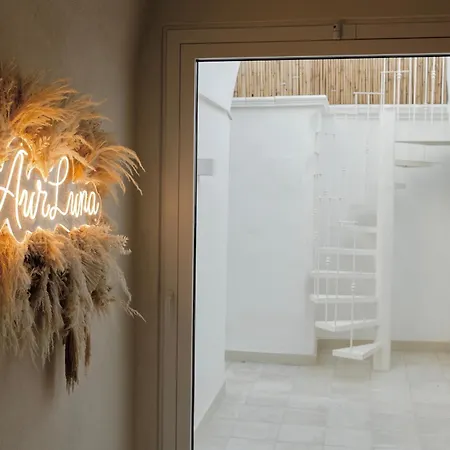 Aurluna Luxury Suites-2