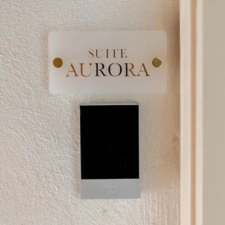 Aurluna Luxury Suites-3