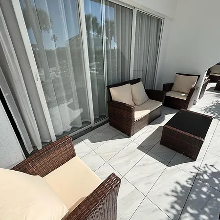 Grace Bay Suites-3
